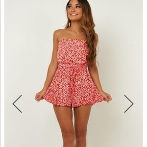 ShowPro Red Printed Romper XS (2) NWT
